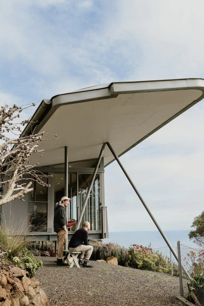 Australia's Best Designed Airbnb Was Once A US Barn - The Interiors Addict