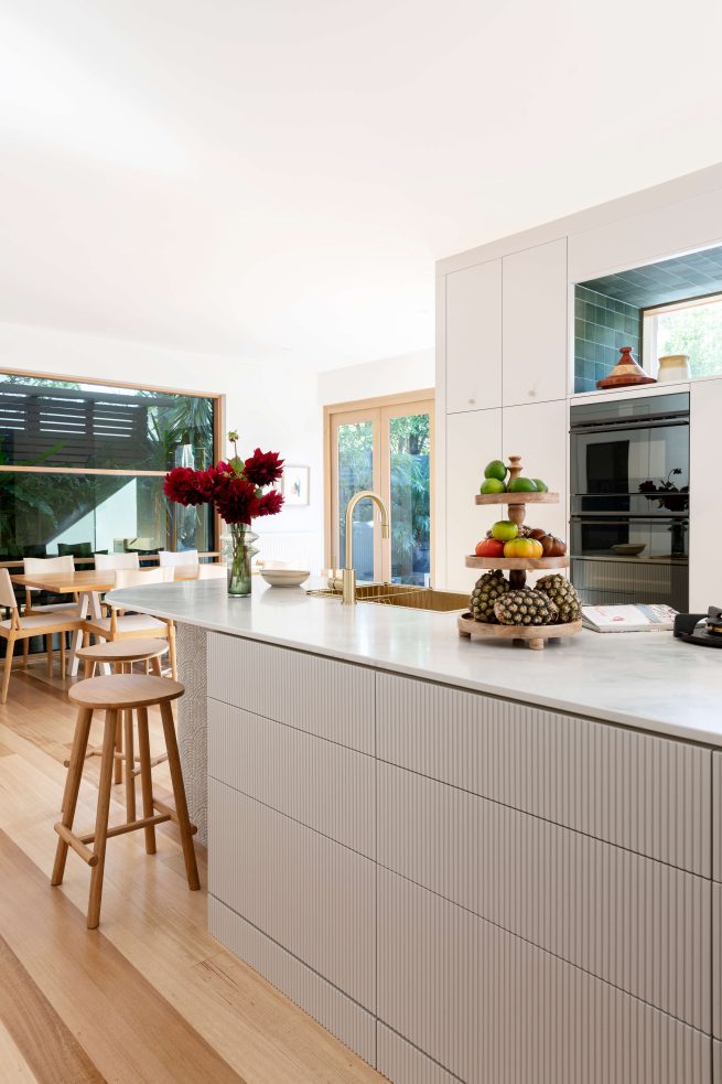 Are These Australia S Best Five Kitchens For 2023 The Interiors Addict   KBDi KDOY VIC Cirocco Image 1 655x983 