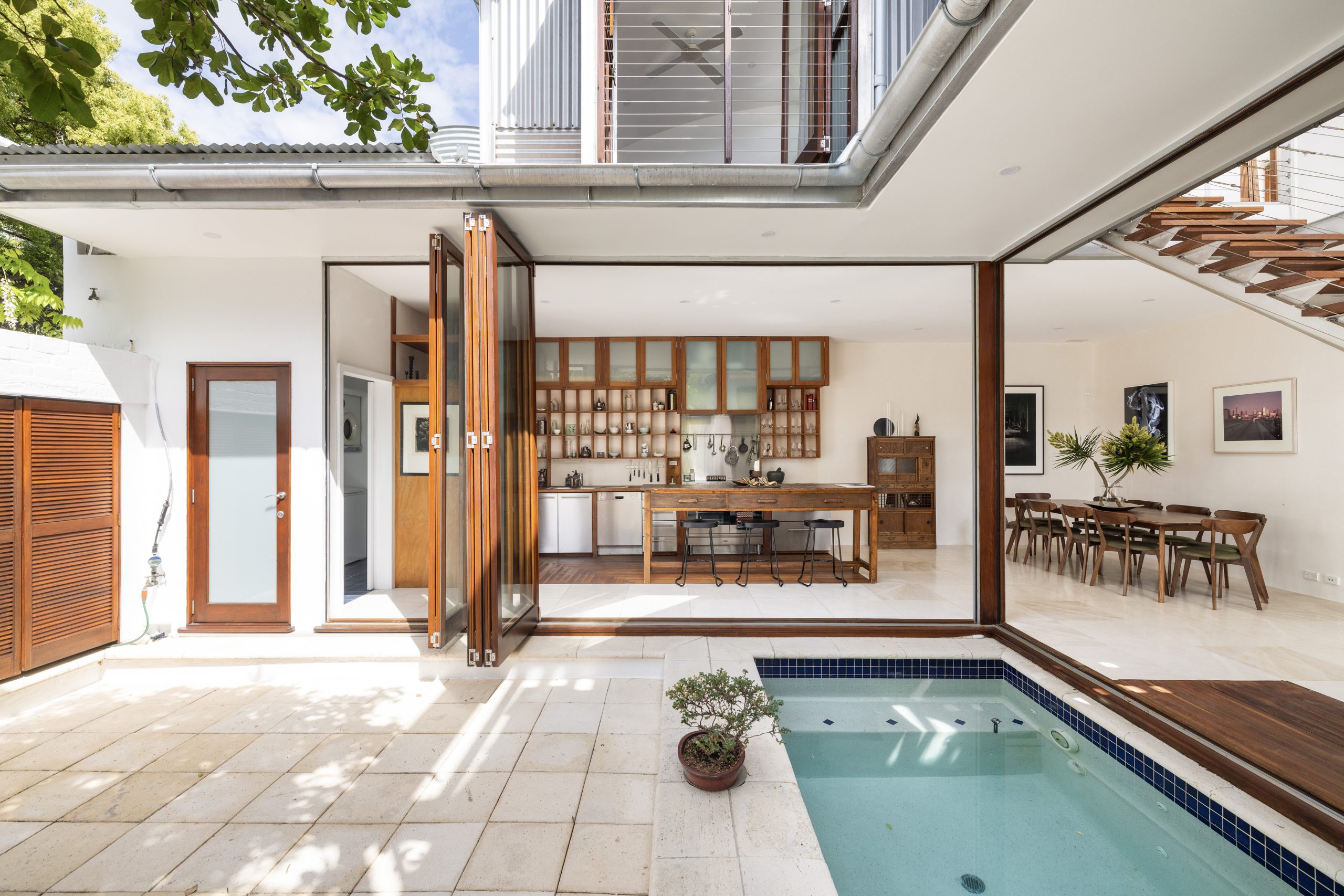 Newtown house takes indoor-outdoor living to new heights - The ...