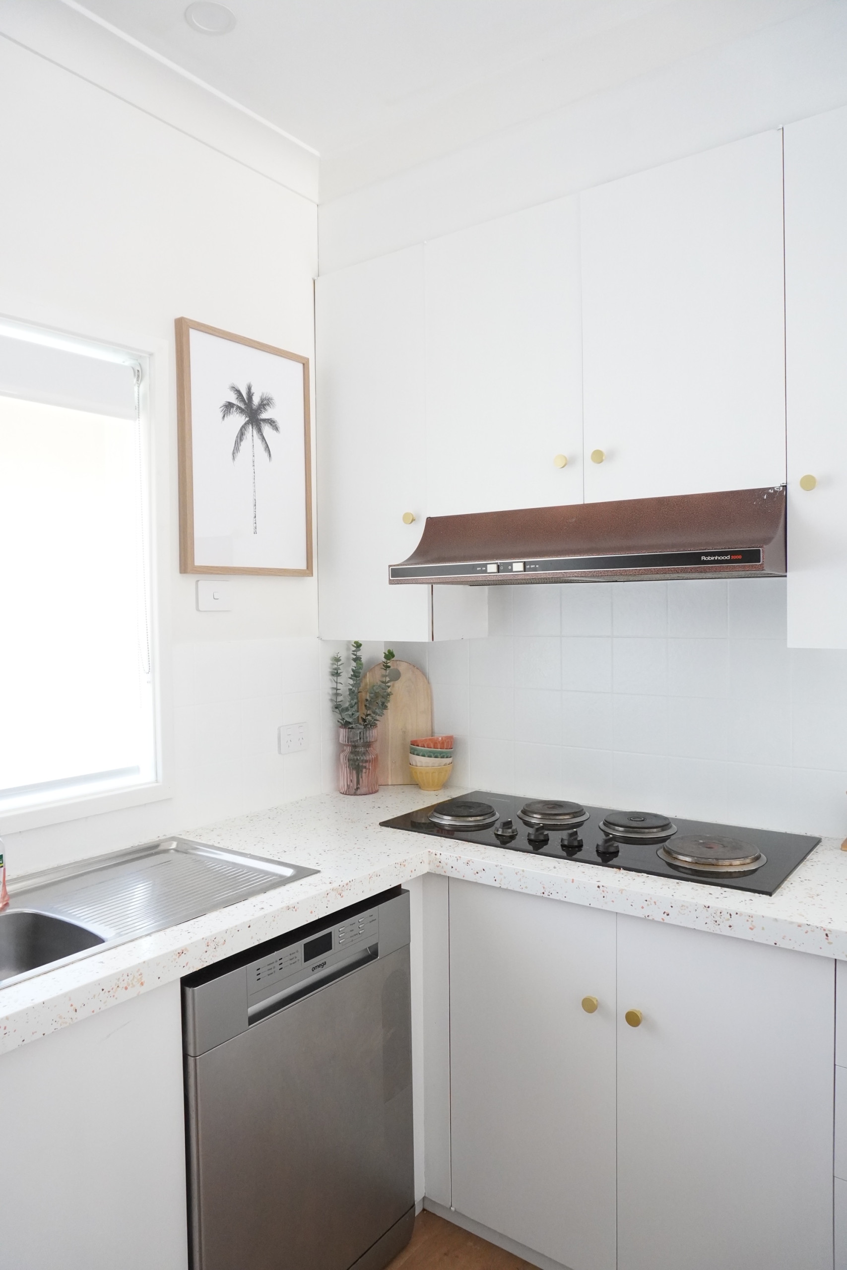 Kitchen transformed for just 500 with Kmart hack and paint The