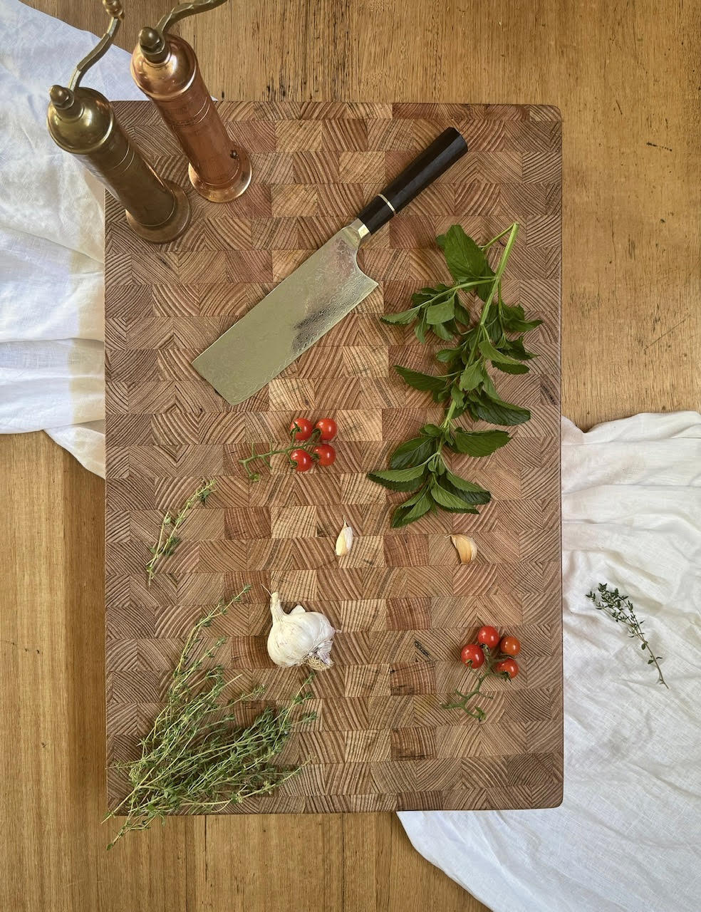 New find: Gorgeous vintage inspired, timber serving boards - The ...