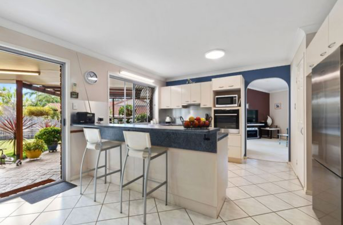 Simple DIY paint transforms Sunshine Coast kitchen for just $1500 - The ...