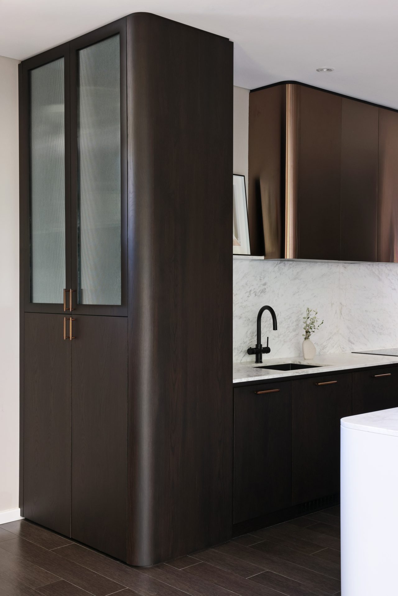 Our Amy's stunning new kitchen renovation - The Interiors Addict