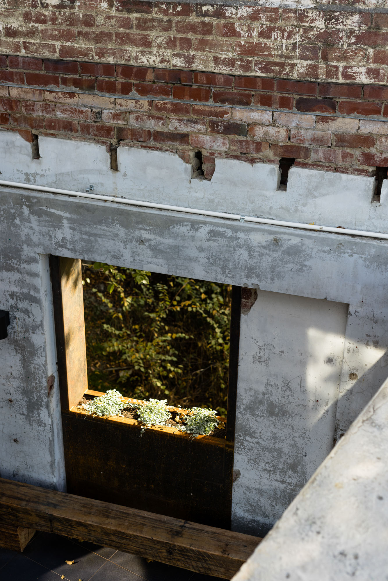 Illustration of Block-Textured-Concrete-Finish-Apartment-Penthouse